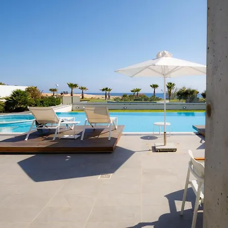 Beachfront Luxury Tranquility 빌라 *