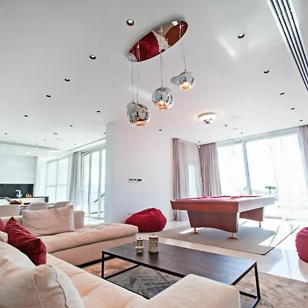 Beachfront Luxury Tranquility 빌라