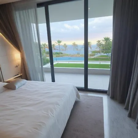 빌라 Beachfront Luxury Tranquility *
