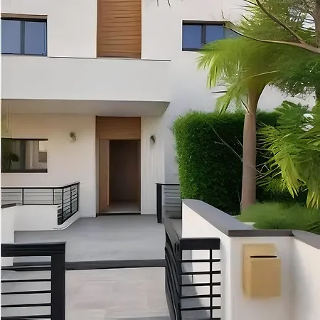 빌라 Beachfront Luxury Tranquility